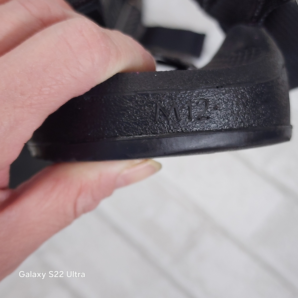Chaco Black Sandals - Picture 5 of 5